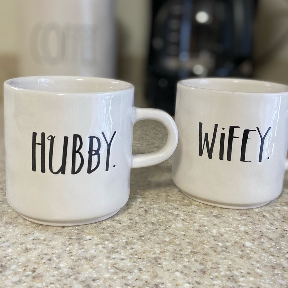 Rae Dunn Stackable Cups - Picture 4 of 5